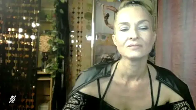 Snapshot of Soniakiss chatting on July 2026 03:03:02 PM Soniakiss online show from July 2026 03:03:02 PM