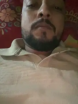 Snapshot of rkaythaku chatting on December 2025 05:51:02 PM rkaythaku online show from December 2025 05:51:02 PM