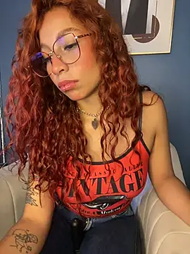 PrettyChloe  online show from March 2026 08:25:02 PM