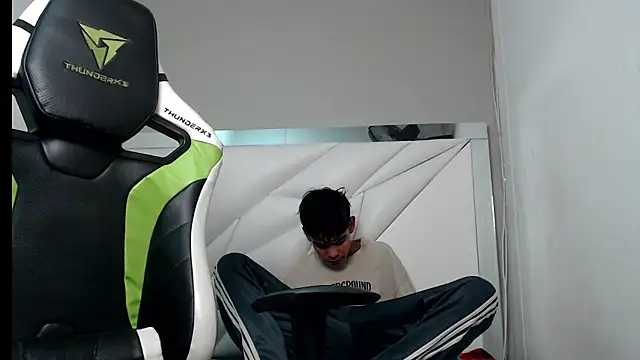 Lil babyyy  online show from December 2025 03:35:01 AM