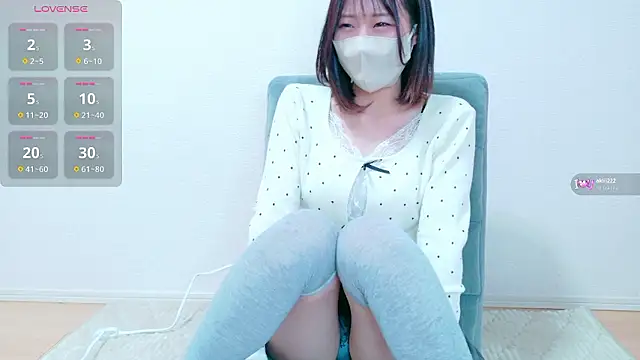 Snapshot of LUNA_BABY25 chatting on December 2025 02:05:02 AM LUNA BABY25 online show from December 2025 02:05:02 AM