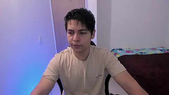 Asta YunoXXX online show from April 2026 12:44:02 AM