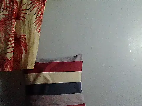 lovePussy Cat online show from December 2025 12:24:02 PM