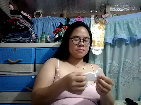 Snapshot of xxdreamgirl69 chatting on June 2026 09:35:02 PM xxdreamgirl69 online show from June 2026 09:35:02 PM