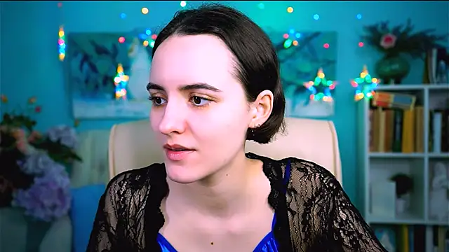 KateWillows online show from February 2026 04:57:02 AM