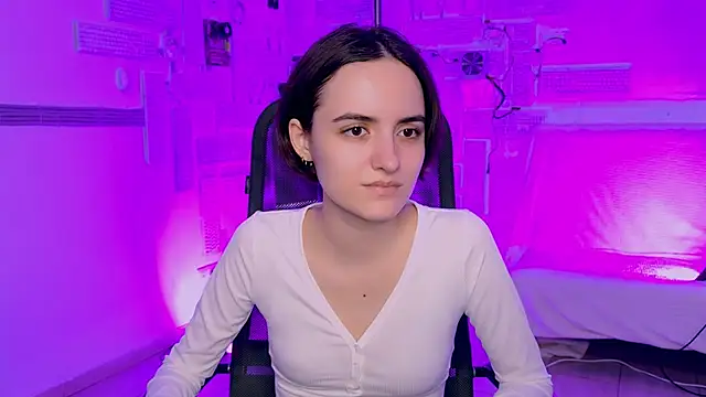 KateWillows online show from March 2026 04:36:01 AM