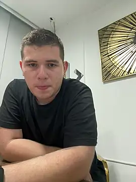 Snapshot of ian_david_Xxx chatting on November 2025 02:15:02 AM ian david Xxx online show from November 2025 02:15:02 AM