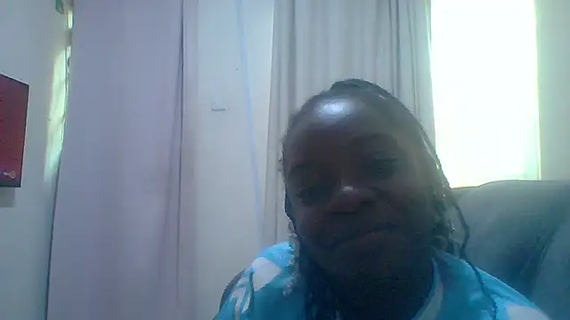 Snapshot of cutest_ebony chatting on November 2025 02:09:02 PM cutest ebony online show from November 2025 02:09:02 PM