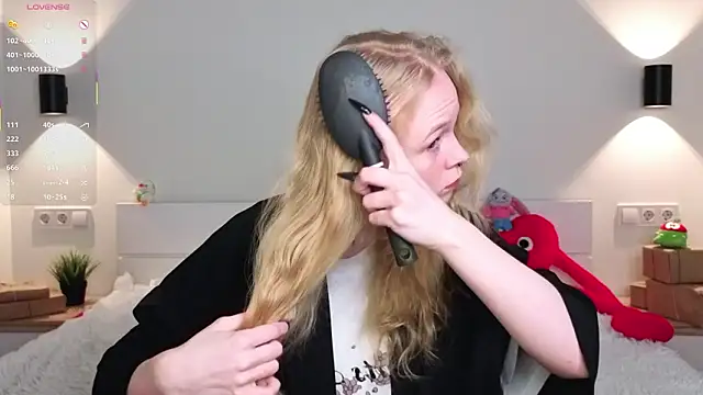 GhisllaineWestler online show from February 2026 04:19:01 AM