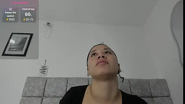 sofiia smith  online show from January 2026 09:42:01 PM