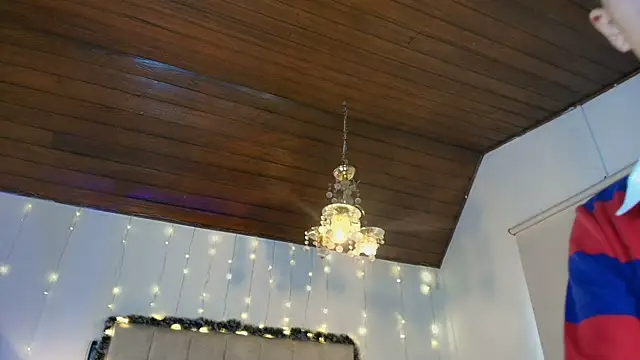 Snapshot of Brenda_Tina chatting on December 2025 12:25:01 PM Brenda Tina online show from December 2025 12:25:01 PM