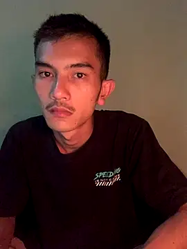 BoyPablo22 online show from November 2025 03:04:01 PM