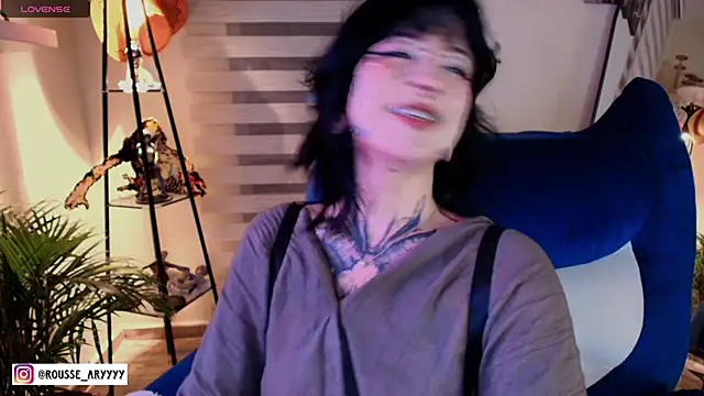 AryRousse online show from May 2026 04:52:01 AM