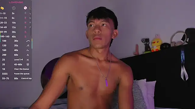 santinaughty online show from April 2026 12:27:01 AM