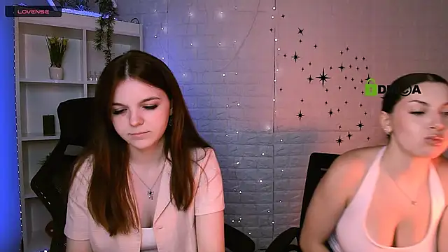 mikameovv online show from June 2026 07:14:01 PM