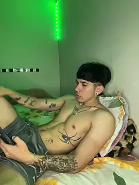 wil hot online show from November 2025 05:16:01 PM