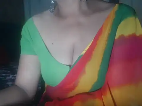 Hotronita123 online show from February 2026 04:22:02 AM