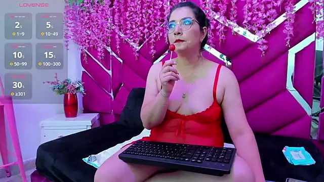 Alexa Sanz online show from April 2026 07:52:02 PM