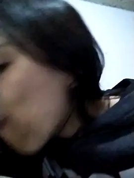 Cherrybombs  online show from January 2026 01:53:02 AM