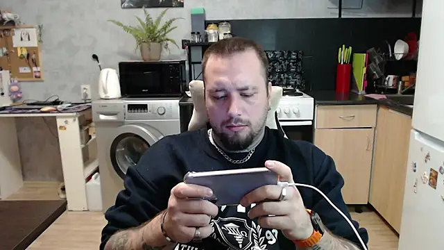 Snapshot of Sukuna_Ryoumen chatting on December 2025 03:39:02 PM Sukuna Ryoumen online show from December 2025 03:39:02 PM