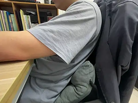 hiiiizzzz online show from February 2026 11:26:01 AM