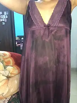 Snapshot of Sizzling_Quinn chatting on March 2026 01:24:01 PM Sizzling Quinn online show from March 2026 01:24:01 PM