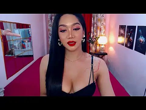 Snapshot of UrScreenGoddess chatting on June 2026 02:24:02 AM UrScreenGoddess online show from June 2026 02:24:02 AM