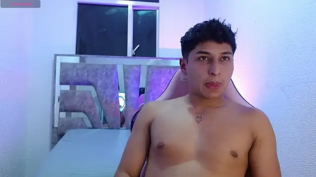 Nickyyho online show from December 2025 03:00:02 AM