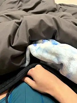 Snapshot of huto_0513 chatting on December 2025 07:06:02 AM huto 0513 online show from December 2025 07:06:02 AM