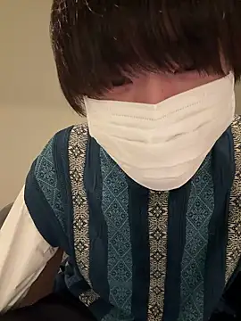 Snapshot of huto_0513 chatting on December 2025 04:12:02 PM huto 0513 online show from December 2025 04:12:02 PM