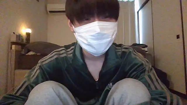 Snapshot of huto_0513 chatting on January 2026 07:00:01 AM huto 0513 online show from January 2026 07:00:01 AM