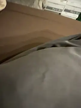 Snapshot of huto_0513 chatting on January 2026 05:58:02 PM huto 0513 online show from January 2026 05:58:02 PM