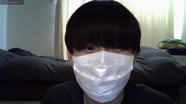 Snapshot of huto_0513 chatting on February 2026 03:12:02 AM huto 0513 online show from February 2026 03:12:02 AM