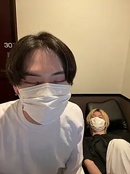 Snapshot of huto_0513 chatting on March 2026 12:31:02 PM huto 0513 online show from March 2026 12:31:02 PM