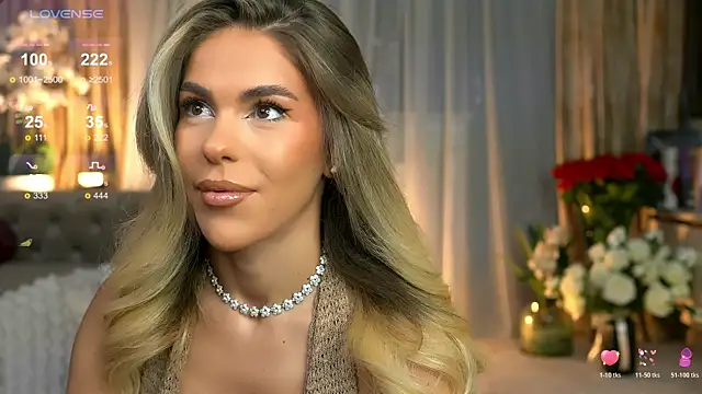 Snapshot of ChloeVelvetx chatting on July 2026 08:22:01 PM ChloeVelvetx online show from July 2026 08:22:01 PM