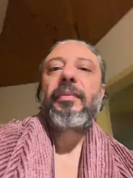 Petebulimia online show from April 2026 12:59:02 AM