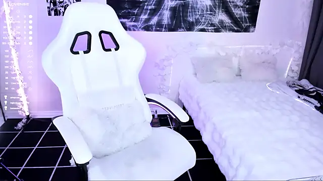 lyric4 online show from March 2026 02:15:01 AM