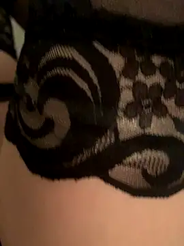 CherryCe online show from December 2025 10:25:02 PM