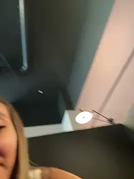Kittycqtx online show from July 2026 04:13:01 PM