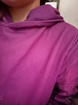 Snapshot of gatitachula93 chatting on February 2026 03:01:01 PM gatitachula93 online show from February 2026 03:01:01 PM