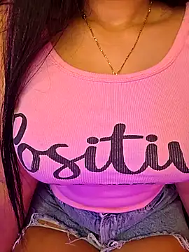 Snapshot of Hot-Haney77 chatting on December 2025 09:24:01 AM Hot-Haney77 online show from December 2025 09:24:01 AM