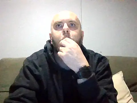 Snapshot of DieselDeek666 chatting on July 2026 07:17:02 PM DieselDeek666 online show from July 2026 07:17:02 PM