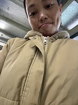 Lilik2 online show from December 2025 12:18:02 AM