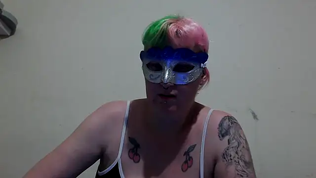 Snapshot of Xrubyyxx chatting on December 2025 06:58:01 PM Xrubyyxx online show from December 2025 06:58:01 PM