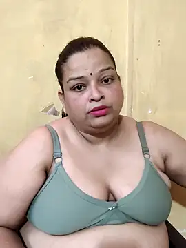 Sexey-Model21 online show from April 2026 01:35:02 PM