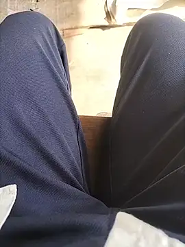 Snapshot of slimmicute chatting on December 2025 07:37:01 AM slimmicute online show from December 2025 07:37:01 AM