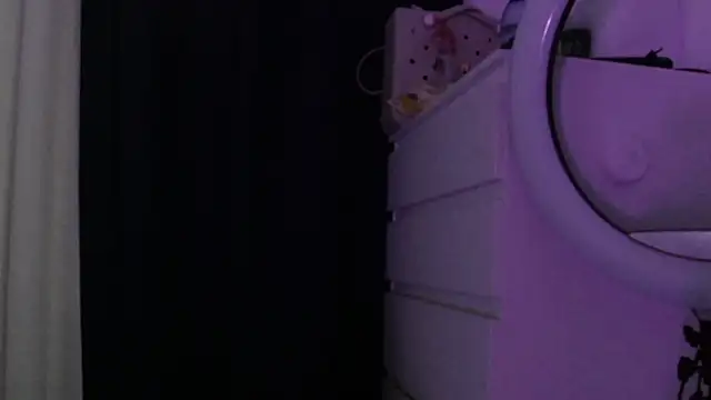 LucyRayy online show from February 2026 08:04:01 PM