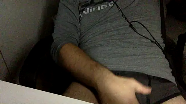 maxricc1 online show from December 2025 05:18:02 PM