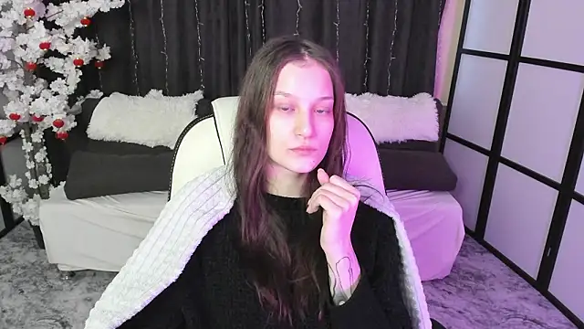 KrisDoeil online show from February 2026 02:06:02 AM