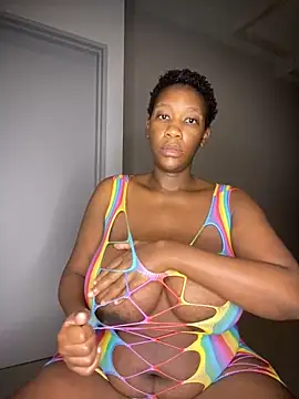 Snapshot of GiantClithpee chatting on March 2025 01:15:01 AM GiantClithpee online show from March 2025 01:15:01 AM